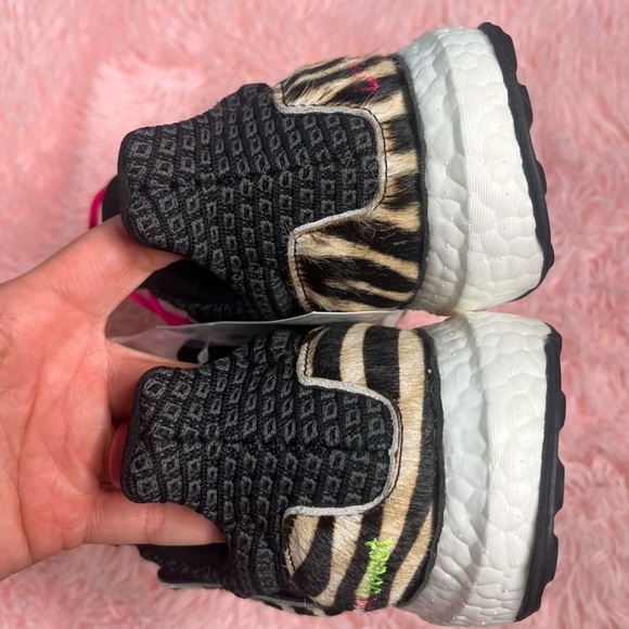 adidas Black and White Sneakers with Pink Accents - Picture 3 of 3